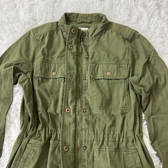 Like New✨ GAP Army Green Utility Jacket Size XS - Picture 5 of 12